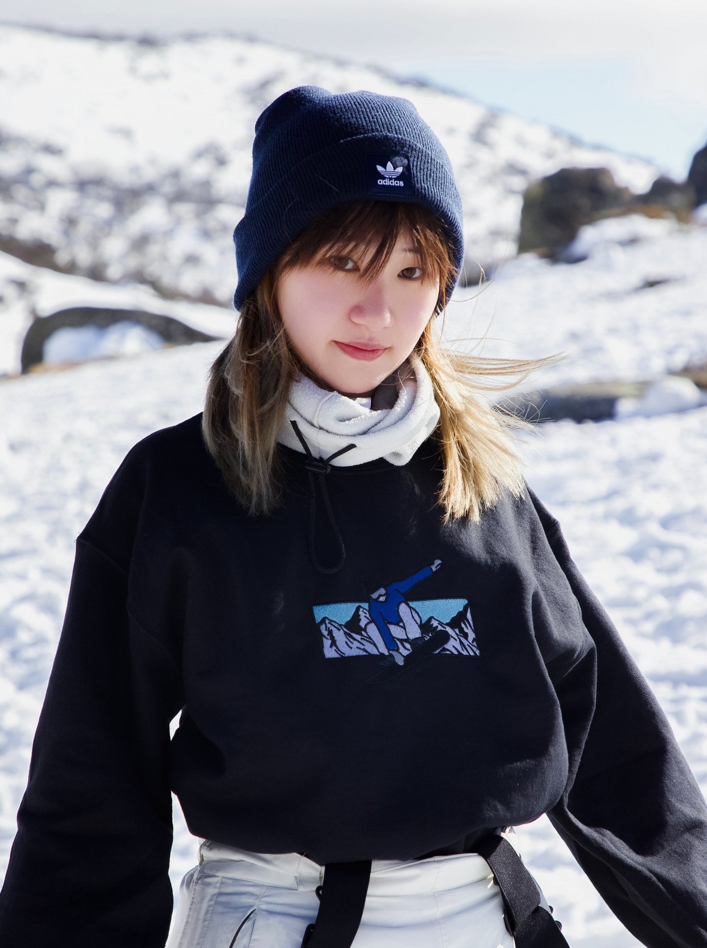 GHOSTNIA SNOWBOARD JUMP SWEATER