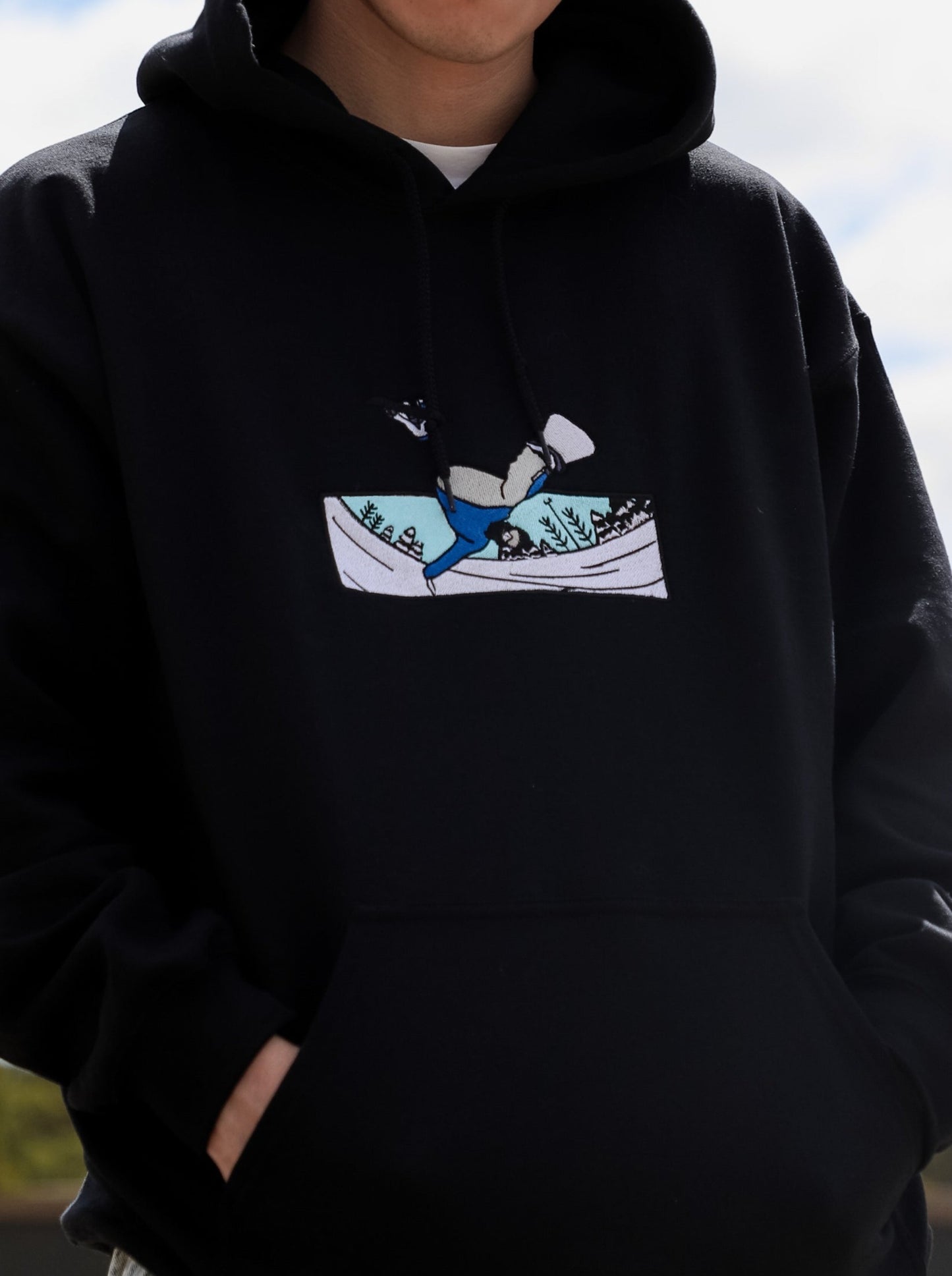GHOSTNIA SNOWBOARD FLIPS HOODIE